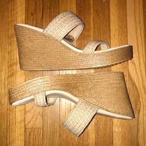 Worn once✨ They arrived a little too small for me!